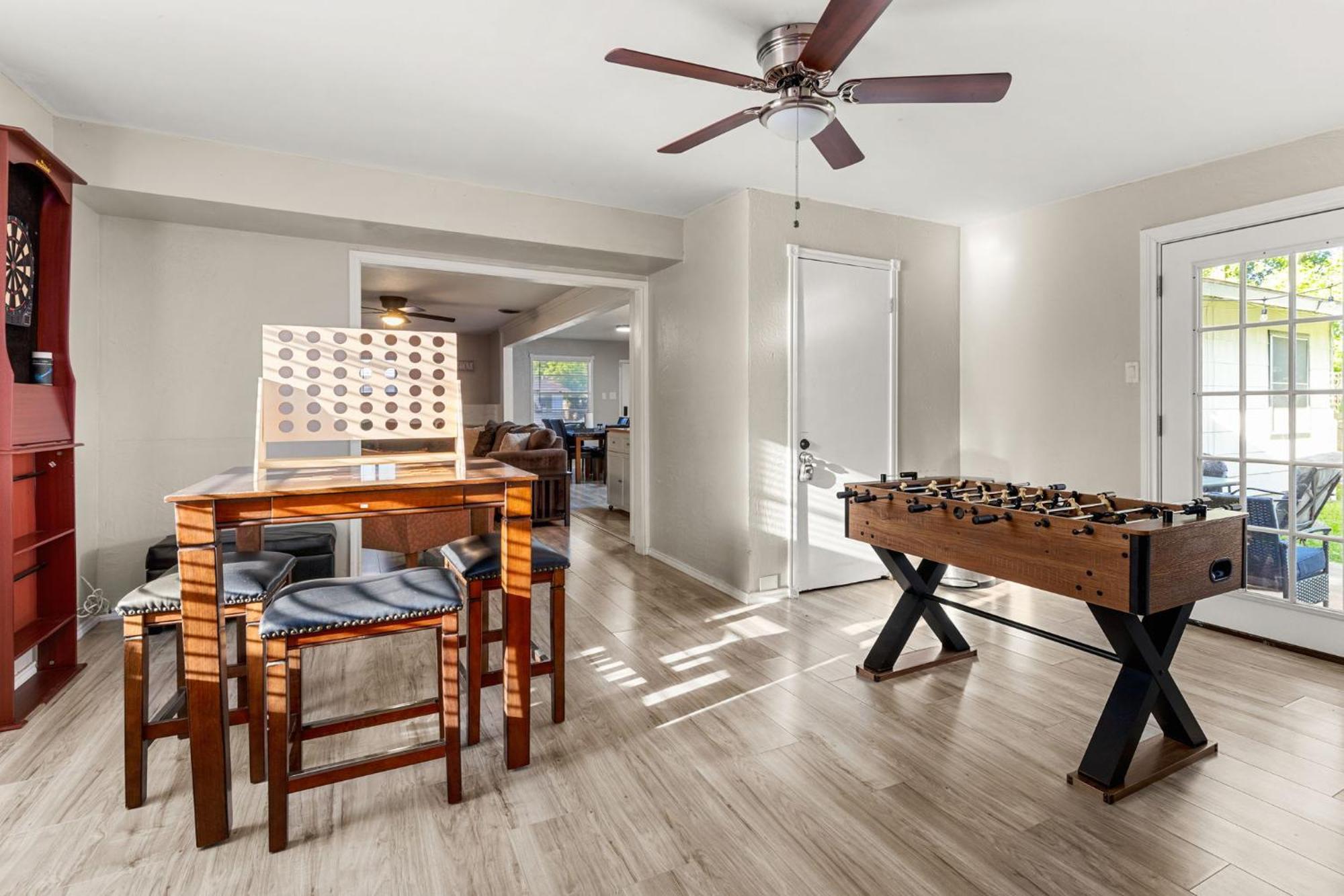 Cozy 3 Bedroom With Hot Tub 2 Min Away From Lackland San Antonio Exterior photo
